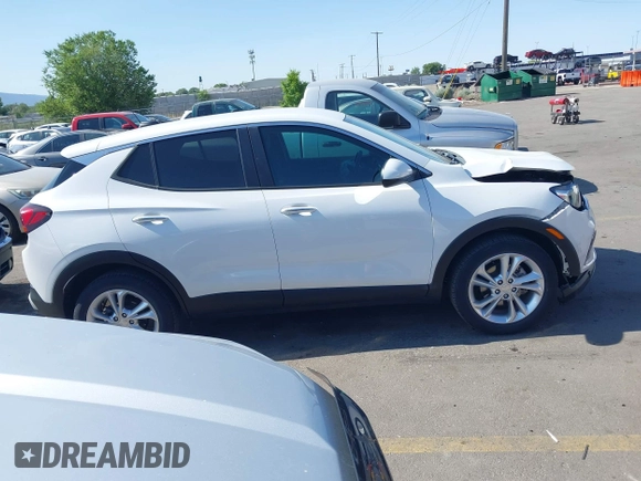 2021 Buick Encore GX Preferred с VIN KL4MMCSL1MB140495, выставлен на аукционе IAAI как лот 42394584 с пробегом 32 542 миль миль и . История ставок и продаж доступна на DreamBid. Изображение 13.