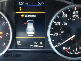 2019 Nissan Sentra S z VIN 3N1AB7APXKY265054, wystawiony jako IAAI lot #40929593 z przebiegiem 75 298 mil mil oraz . Historia ofert i sprzedaży dostępna na DreamBid. Obrazek 16.