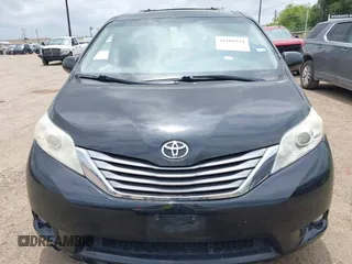 2017 Toyota Sienna XLE Auto Access Seat с VIN 5TDYZ3DC9HS875505, выставлен на аукционе IAAI как лот 42101924 с пробегом Не указан миль и . История ставок и продаж доступна на DreamBid. Изображение 6.