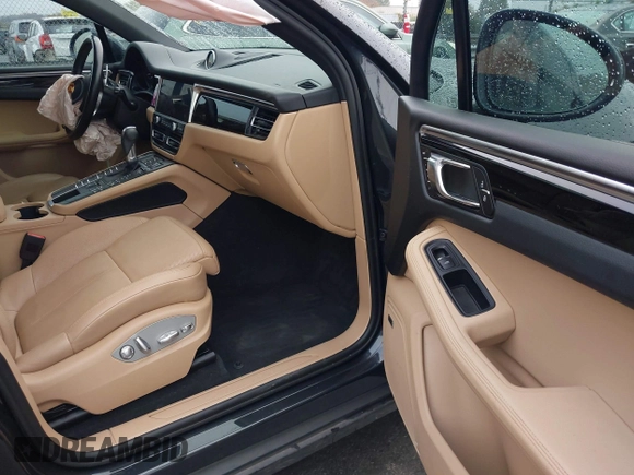 2021 Porsche Macan with VIN WP1AA2A51MLB17984, listed as a IAAI auction lot 40779673 with 55,627 mi miles and . Bid and sale history available at DreamBid. Image 5.