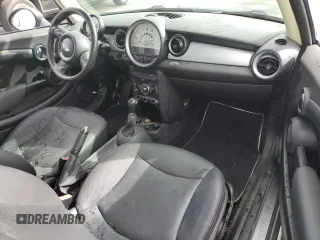 2012 MINI Clubman z VIN WMWZF3C55CT190117, wystawiony jako Copart lot #42514915 z przebiegiem 150 421 mil mil oraz Szkoda całkowita • Salvage title. Historia ofert i sprzedaży dostępna na DreamBid. Obrazek 8.