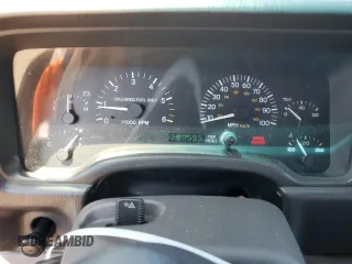 1998 Jeep Cherokee Sport with VIN 1J4FJ68S5WL108020, listed as a Copart auction lot 60150655 with 290,595 mi miles and Salvage title. Bid and sale history available at DreamBid. Image 9.