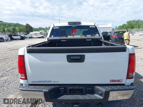 2007 GMC Sierra 1500 SLE1 с VIN 2GTEK13M271555096, выставлен на аукционе IAAI как лот 42321434 с пробегом 221 352 миль миль и . История ставок и продаж доступна на DreamBid. Изображение 16.