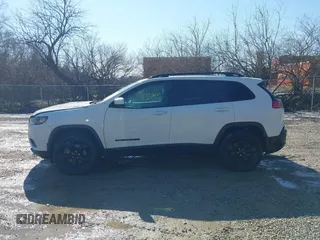 2019 Jeep Cherokee Latitude Plus with VIN 1C4PJMLX0KD430182, listed as a IAAI auction lot 41663933 with 61,511 mi miles and . Bid and sale history available at DreamBid. Image 14.
