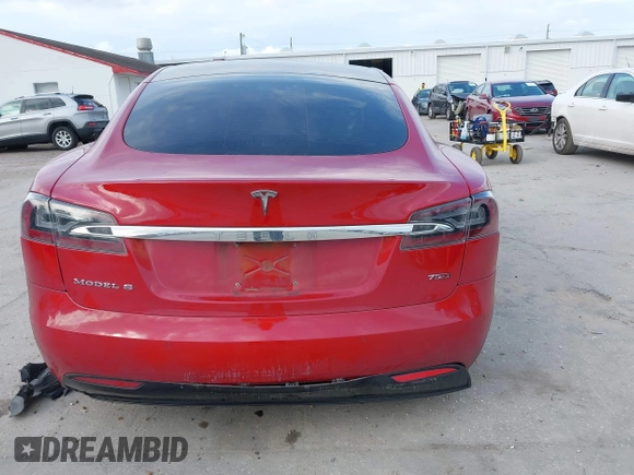 2019 Tesla Model S 75D с VIN 5YJSA1E21KF304075, выставлен на аукционе IAAI как лот 41193021 с пробегом 88 432 миль миль и . История ставок и продаж доступна на DreamBid. Изображение 16.