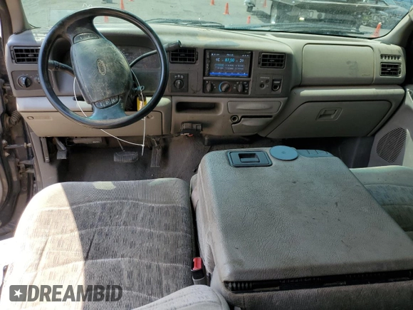 1999 Ford F-250 XL with VIN 1FTNX21F5XED47224, listed as a Copart auction lot 65229005 with 237,759 mi miles and Clean title. Bid and sale history available at DreamBid. Image 8.