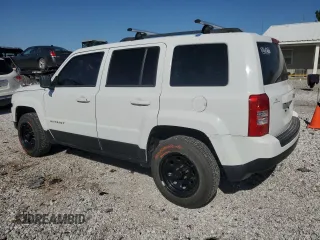 2014 Jeep Patriot Sport with VIN 1C4NJRBB7ED728808, listed as a Copart auction lot 51822075 with 187,771 mi miles and Salvage Title. Bid and sale history available at DreamBid. Image 2.