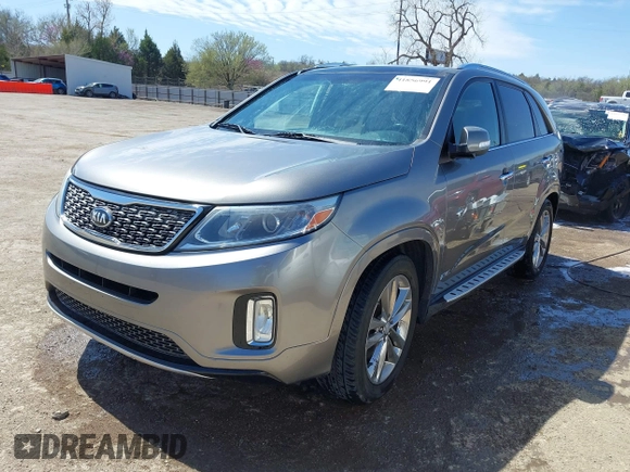 2015 Kia Sorento SX with VIN 5XYKWDA74FG591902, listed as a IAAI auction lot 41856991 with 128,471 mi miles. Bid and sale history available at carsss.com. Image 18.