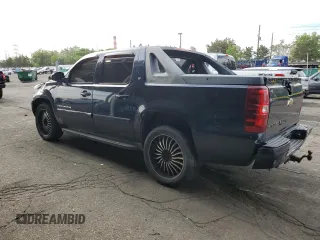 2008 Chevrolet Avalanche LTZ with VIN 3GNFK123X8G101692, listed as a Copart auction lot 56911165 with 230,343 mi miles and Clean Title. Bid and sale history available at DreamBid. Image 2.