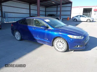 2013 Ford Fusion SE Hybrid with VIN 3FA6P0LU3DR237288, listed as a IAAI auction lot 41752928 with 253,758 mi miles. Bid and sale history available at carsss.com. Image 1.