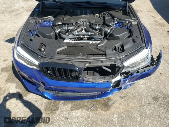 2019 BMW M5 Competition z VIN WBSJF0C55KB284512, wystawiony jako Copart lot #49328765 z przebiegiem Nie podano mil oraz Szkoda całkowita • Salvage title. Historia ofert i sprzedaży dostępna na DreamBid. Obrazek 11.