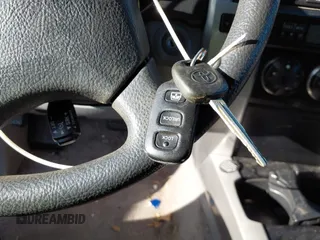 2006 Toyota 4Runner SR5 with VIN JTEZU14R060071424, listed as a IAAI auction lot 41154870 with 95,901 mi miles and . Bid and sale history available at DreamBid. Image 11.