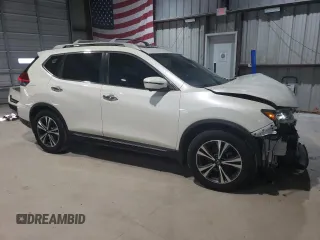 2017 Nissan Rogue SV with VIN 5N1AT2MT9HC799889, listed as a Copart auction lot 51762295 with 91,584 mi miles and Salvage Title. Bid and sale history available at carsss.com. Image 4.