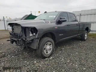 2022 Ram 2500 Tradesman with VIN 3C6UR5HJ2NG354744, listed as a Copart auction lot 43174365 with 17,589 mi miles and Salvage Title. Bid and sale history available at carsss.com. Image 1.