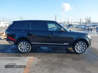 2014 Land Rover Range Rover Supercharged z VIN SALGS3TFXEA182763, wystawiony jako IAAI lot #41945640 z przebiegiem 121 845 mil mil oraz . Historia ofert i sprzedaży dostępna na DreamBid. Obrazek 14.