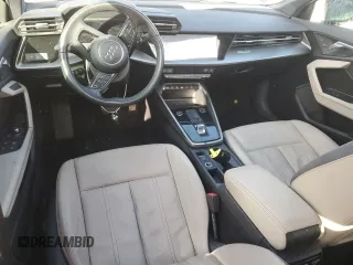 2023 Audi A3 Premium z VIN WAUAUDGY5PA040071, wystawiony jako Copart lot #45970325 z przebiegiem 40 364 mil mil oraz Szkoda całkowita • Salvage title. Historia ofert i sprzedaży dostępna na DreamBid. Obrazek 8.