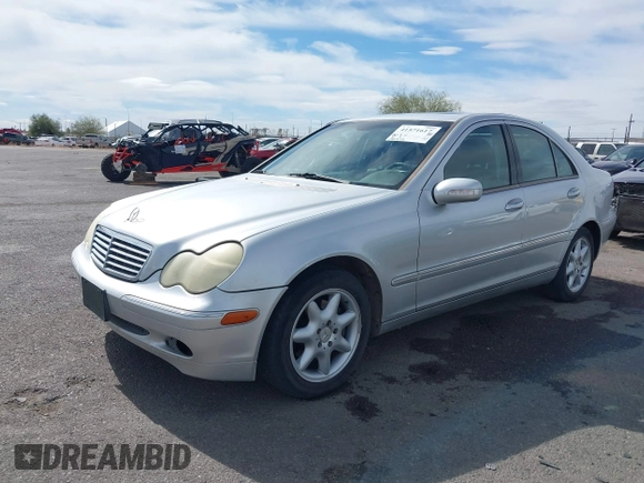 2003 Mercedes-Benz C 320 с VIN WDBRF64J03F376239, выставлен на аукционе IAAI как лот 41571617 с пробегом 138 303 миль миль и . История ставок и продаж доступна на DreamBid. Изображение 18.