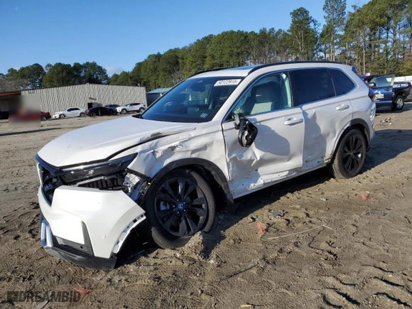 2025 Honda CR-V Hybrid Sport Touring with VIN 5J6RS6H9XSL033347, listed as a Copart auction lot 50122915 with 0 mi miles and Salvage Title. Bid and sale history available at carsss.com. Image 1.