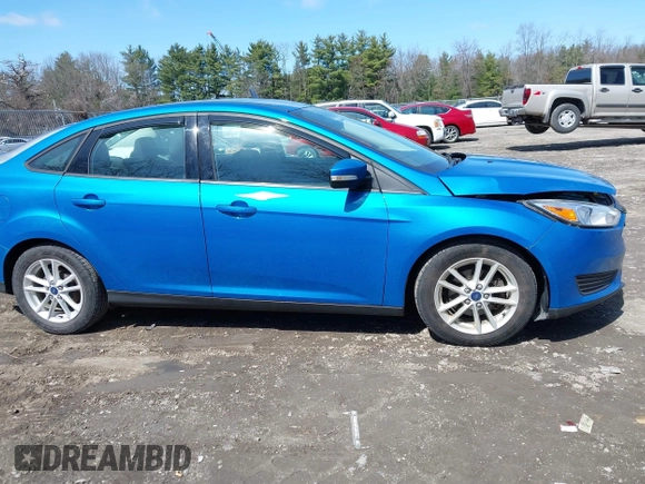 2015 Ford Focus SE with VIN 1FADP3F23FL372081, listed as a IAAI auction lot 41936051 with 45,031 mi miles. Bid and sale history available at carsss.com. Image 13.