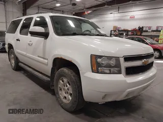 2008 Chevrolet Suburban Commercial with VIN 1GNFK16348J196002, listed as a IAAI auction lot 41378119 with 287,078 mi miles. Bid and sale history available at carsss.com. Image 1.