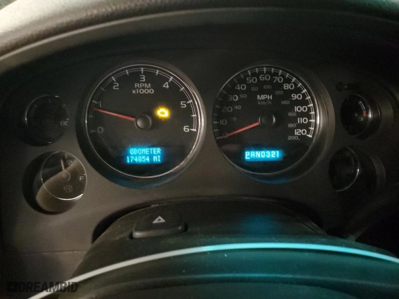 2007 Chevrolet Suburban LT with VIN 1GNFK16327J213622, listed as a Copart auction lot 49725665 with 174,854 mi miles and Salvage Title. Bid and sale history available at carsss.com. Image 9.