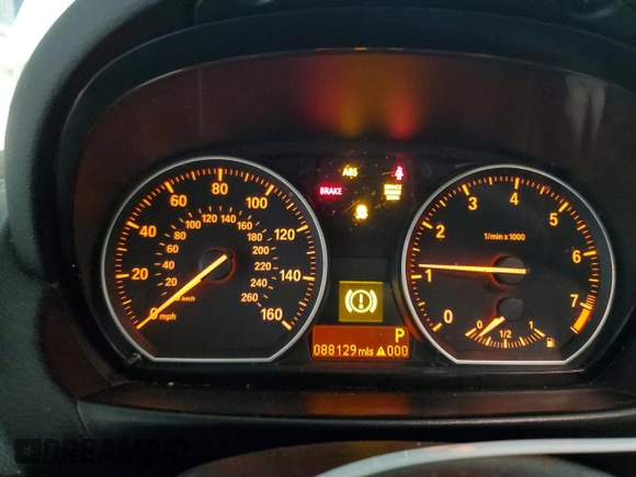 2012 BMW 1 Series 128i with VIN WBAUP9C58CVL91704, listed as a Copart auction lot 51833175 with 88,129 mi miles and Clean title. Bid and sale history available at DreamBid. Image 9.