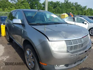 2008 Lincoln MKX with VIN 2LMDU68CX8BJ21247, listed as a IAAI auction lot 42611775 with 114,996 mi miles and . Bid and sale history available at DreamBid. Image 1.