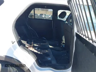 2019 Ford Police Interceptor Utility z VIN 1FM5K8ARXKGB28408, wystawiony jako IAAI lot #41883272 z przebiegiem 114 328 mil mil oraz . Historia ofert i sprzedaży dostępna na DreamBid. Obrazek 8.