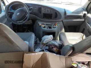 2002 Ford Econoline Passenger XL с VIN 1FBSS31L02HB56870, выставлен на аукционе Copart как лот 59566015 с пробегом 257 785 миль миль и Списание • Salvage title. История ставок и продаж доступна на DreamBid. Изображение 8.