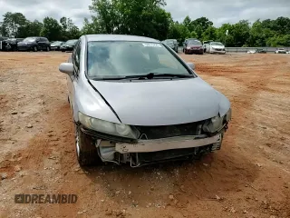 2009 Honda Civic LX z VIN 2HGFA16599H301893, wystawiony jako Copart lot #58815225 z przebiegiem 174 952 mil mil oraz Szkoda całkowita • Salvage title. Historia ofert i sprzedaży dostępna na DreamBid. Obrazek 14.