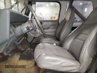 1990 Jeep Wrangler "S" with VIN 2J4FY19E7LJ511490, listed as a Copart auction lot 83990684 with 133,833 mi miles and Clean Title. Bid and sale history available at carsss.com. Image 7.
