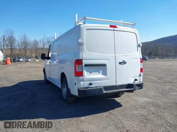 2014 Nissan NV S z VIN 1N6BF0KXXEN107999, wystawiony jako IAAI lot #40969864 z przebiegiem 161 431 mil mil oraz . Historia ofert i sprzedaży dostępna na DreamBid. Obrazek 6.