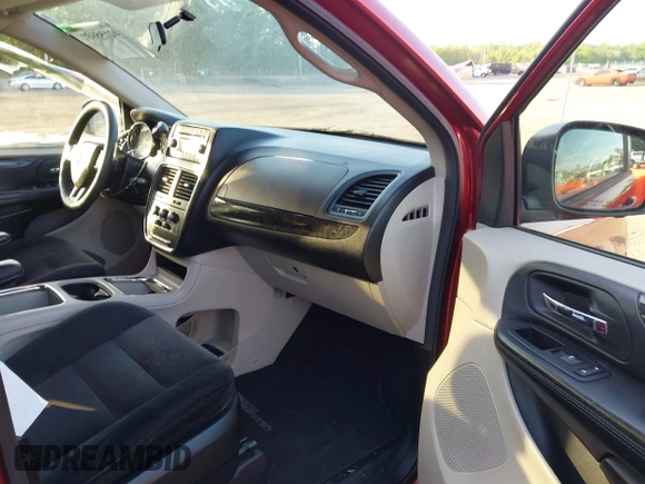 2014 Dodge Grand Caravan SXT z VIN 2C4RDGCG7ER479107, wystawiony jako IAAI lot #42155931 z przebiegiem 174 473 mil mil oraz . Historia ofert i sprzedaży dostępna na DreamBid. Obrazek 5.
