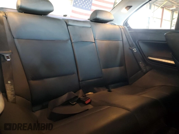2004 BMW 3 Series 330Ci with VIN WBABD534X4PL12488, listed as a Copart auction lot 50085355 with 124,114 mi miles and Salvage Title. Bid and sale history available at carsss.com. Image 10.