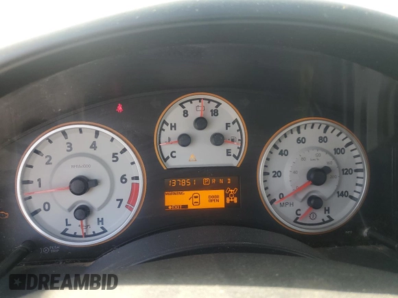 2015 Nissan Titan SV с VIN 1N6BA0ECXFN511524, выставлен на аукционе Copart как лот 49652765 с пробегом 137 851 миль миль и Списание • Salvage title. История ставок и продаж доступна на DreamBid. Изображение 9.