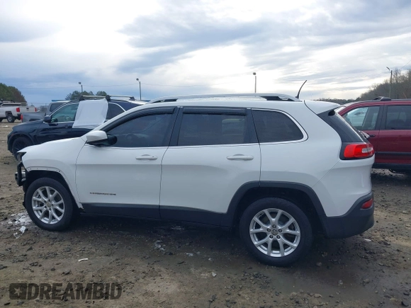 2017 Jeep Cherokee Latitude z VIN 1C4PJLCS9HW643000, wystawiony jako IAAI lot #41459737 z przebiegiem 125 781 mil mil oraz . Historia ofert i sprzedaży dostępna na DreamBid. Obrazek 15.