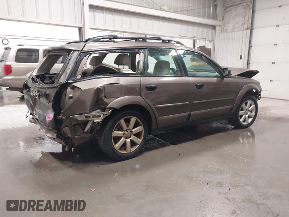 2009 Subaru Outback Special Edtn with VIN 4S4BP61CX96325387, listed as a IAAI auction lot 41697607 with 198,424 mi miles. Bid and sale history available at carsss.com. Image 4.