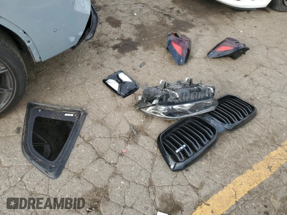 2022 BMW X3 M z VIN 5YM13EC09N9K01524, wystawiony jako Copart lot #79260984 z przebiegiem 38 501 mil mil oraz Tytuł czysty. Historia ofert i sprzedaży dostępna na DreamBid. Obrazek 13.