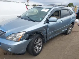 2008 Lexus RX 400h with VIN JTJGW31U882006173, listed as a IAAI auction lot 40350712 with 225,533 mi miles and . Bid and sale history available at DreamBid. Image 6.