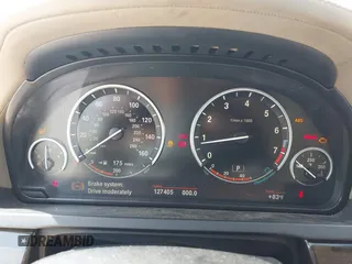 2010 BMW 7 Series 750Li with VIN WBAKB8C54ACY63650, listed as a IAAI auction lot 41961941 with 127,405 mi miles and . Bid and sale history available at DreamBid. Image 7.