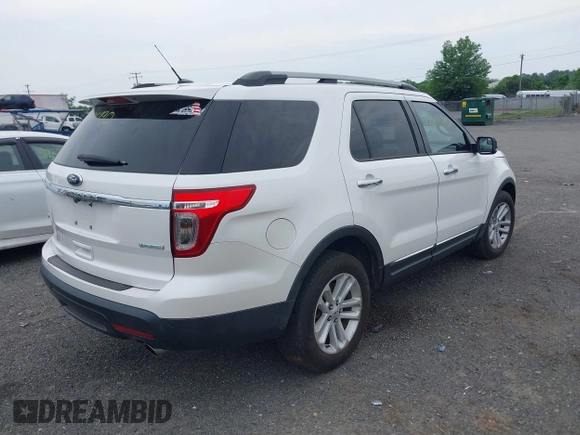 2013 Ford Explorer XLT z VIN 1FM5K7D9XDGB70554, wystawiony jako IAAI lot #42274790 z przebiegiem 185 141 mil mil oraz . Historia ofert i sprzedaży dostępna na DreamBid. Obrazek 4.