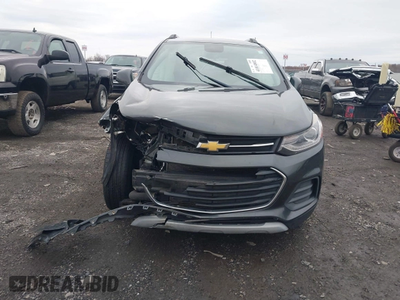 2018 Chevrolet Trax LT with VIN KL7CJLSBXJB681703, listed as a IAAI auction lot 41014802 with 161,690 mi miles. Bid and sale history available at carsss.com. Image 6.