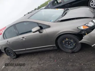 2008 Honda Civic LX with VIN 2HGFA16588H352185, listed as a IAAI auction lot 41917952 with 195,612 mi miles and . Bid and sale history available at DreamBid. Image 13.