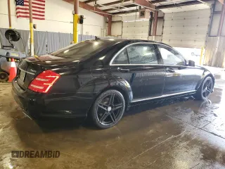 2012 Mercedes-Benz S 550 with VIN WDDNG9EB4CA472903, listed as a Copart auction lot 54872435 with 147,471 mi miles and Salvage Title. Bid and sale history available at DreamBid. Image 3.