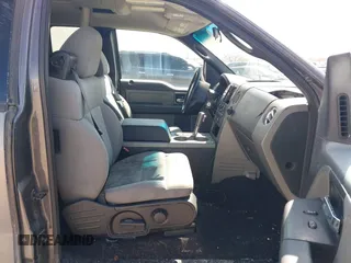 2004 Ford F-150 XLT with VIN 1FTPX14554NC14612, listed as a IAAI auction lot 41890306 with 208,248 mi miles. Bid and sale history available at carsss.com. Image 5.