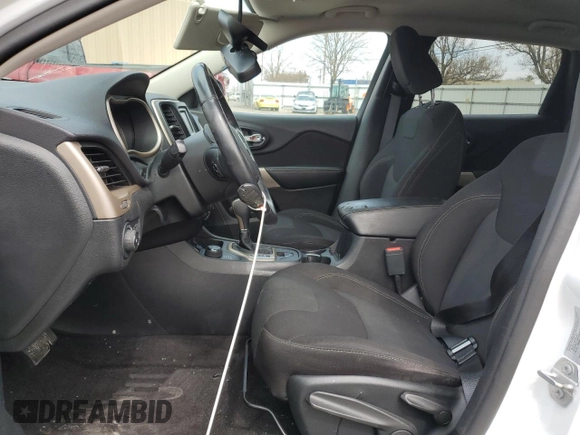 2017 Jeep Cherokee Latitude with VIN 1C4PJMCB6HD234261, listed as a Copart auction lot 51117525 with 92,176 mi miles and Salvage Title. Bid and sale history available at carsss.com. Image 7.