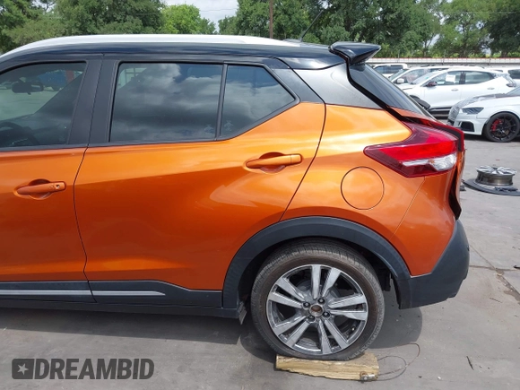 2020 Nissan Kicks SR with VIN 3N1CP5DV4LL492831, listed as a IAAI auction lot 42030507 with 43,203 mi miles. Bid and sale history available at carsss.com. Image 18.