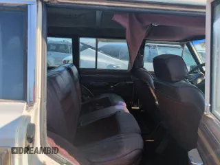 1987 Jeep Grand Wagoneer с VIN 1JCNJ15UXHT013691, выставлен на аукционе Copart как лот 59439595 с пробегом 174 941 миль миль и Чистый • Clean title. История ставок и продаж доступна на DreamBid. Изображение 10.
