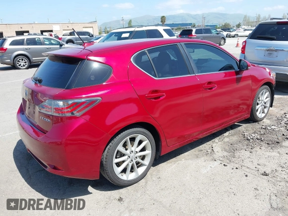 2011 Lexus CT 200h z VIN JTHKD5BH6B2021857, wystawiony jako IAAI lot #42047488 z przebiegiem 99 887 mil mil oraz . Historia ofert i sprzedaży dostępna na DreamBid. Obrazek 4.