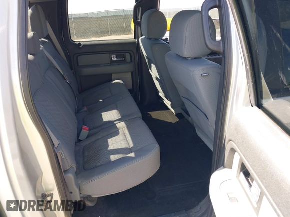 2014 Ford F-150 XL z VIN 1FTFW1ET9EKD60431, wystawiony jako IAAI lot #41994685 z przebiegiem 125 755 mil mil oraz . Historia ofert i sprzedaży dostępna na DreamBid. Obrazek 8.